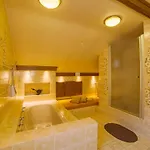 Hotel Eleganza 3*